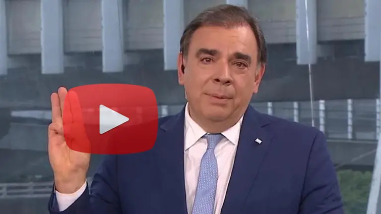 Video: un motochorro le arrebató el celular al periodista Luis Otero