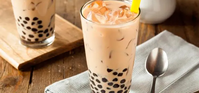 Los peligros que esconde el popular té de burbujas