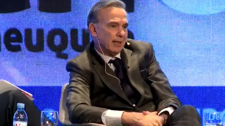 Miguel Ángel Pichetto: "Al próximo Gobierno hay que darle tiempo para encaminar las políticas"