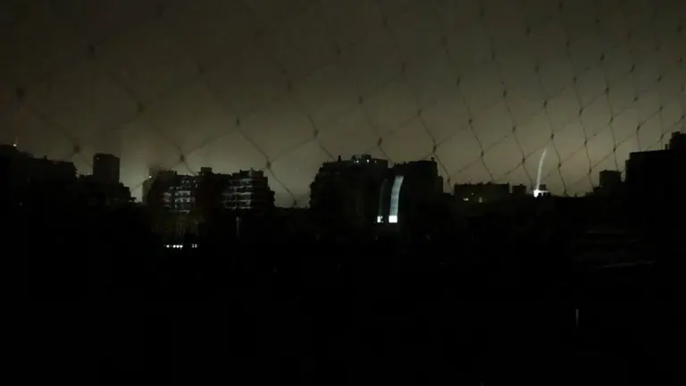 El apagón que ayudó a cerrar listas sigue sin respuestas ni intervención judicial