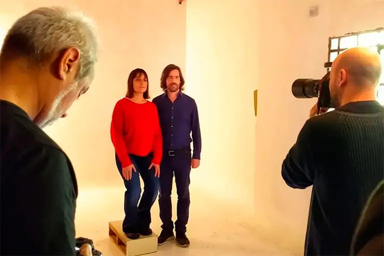 Apuntes de campaña: una foto viral de la izquierda y el enojo de Julio Bárbaro