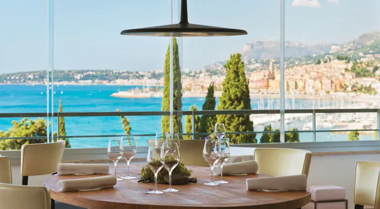 Cómo es y cuánto cuesta el menú de Mirazur, el mejor restaurante del mundo 2019