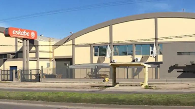 Eskabe quiere pagar el aguinaldo en cuotas y analiza despidos