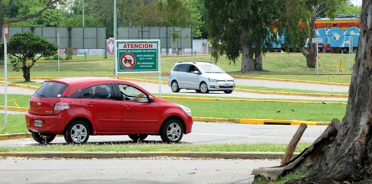 Estas son las 1.866 preguntas del nuevo examen para sacar la licencia de conducir en la Ciudad