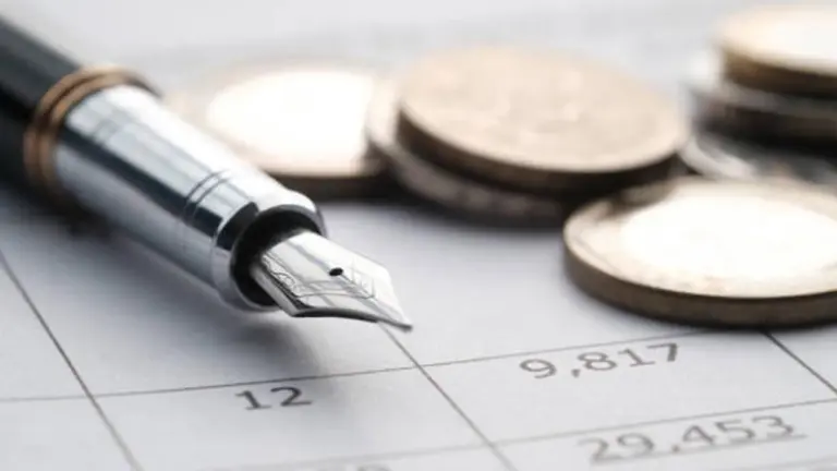 Los sueldos perdieron casi 8 puntos de poder adquisitivo en un año