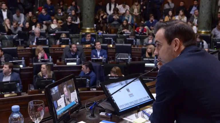 La Legislatura aprobó el traspaso de las concesiones de Edenor y Edesur a la Ciudad