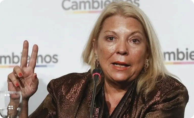 Carrió: "Mi apoyo a Mauricio Macri es absoluto, no se negocia con nadie"