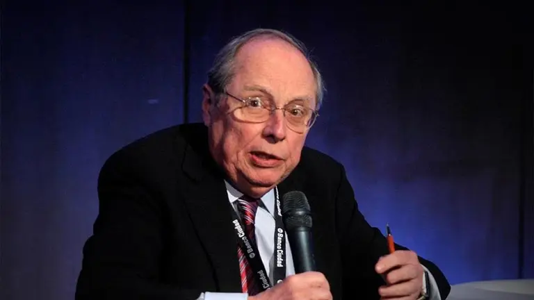 "Puede haber un veranito, pero hay que tener mucho cuidado de no engolosinarse"