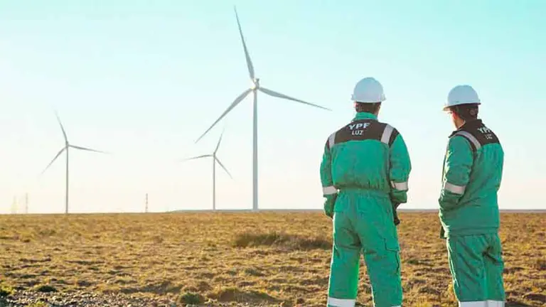 Préstamos para YPF: Nielsen logra asistencia financiera internacional para la petrolera estatal