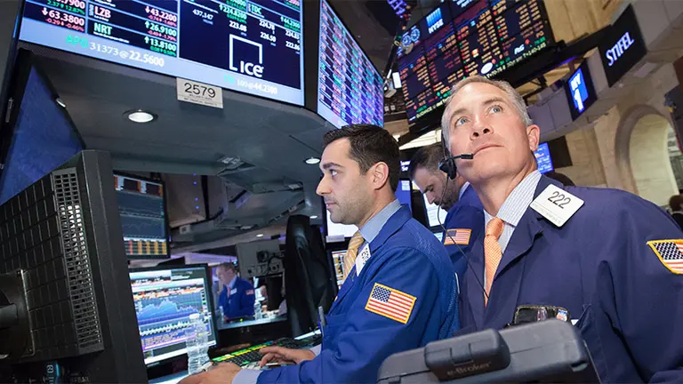 Los mercados dan alertas ante los temores de que caiga la economía global