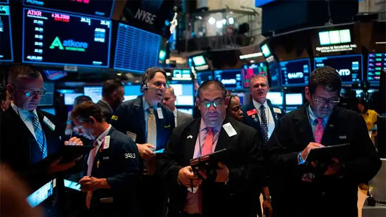 ¿Es riesgoso invertir en el mercado de valores argentino?