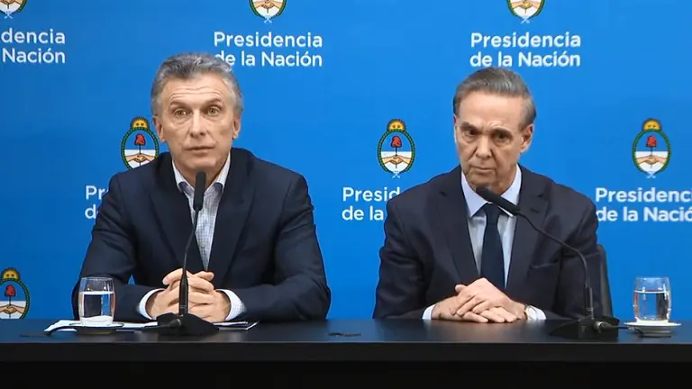 El análisis de Jorge Asís: "Peronistas en desuso en el Club Swinger"