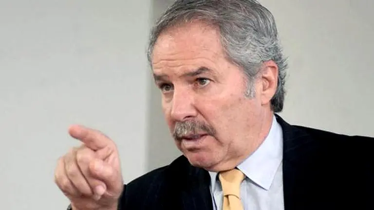 Felipe Solá habló de "dólar turista" y sugirió un desdoblamiento cambiario