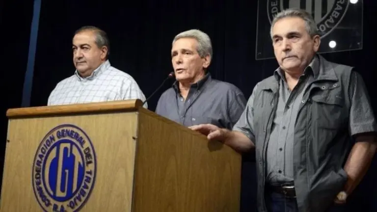 Horas antes de que Alberto F. presente su Gabinete, empresarios y la CGT se reunirán para discutir salarios