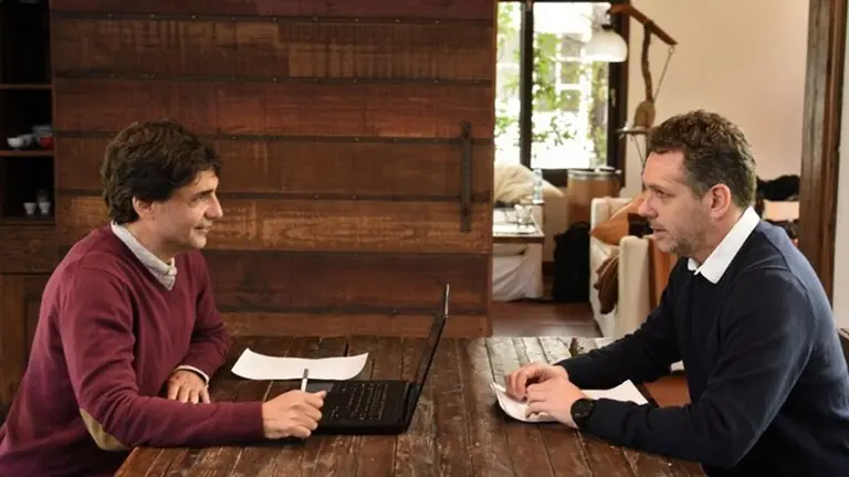 Antes de ser oficializado como ministro, Lacunza se reunió con Guido Sandleris, titular del Central