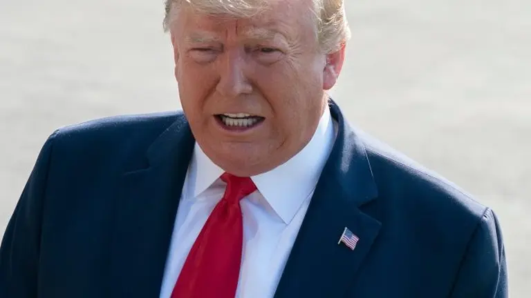 Trump está considerando seriamente eliminar la nacionalidad por nacimiento