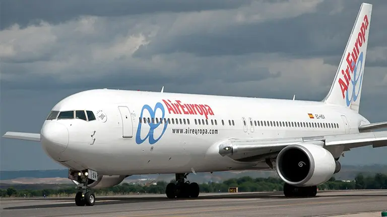 Air Europa apuesta fuerte por el turismo local y oficializó sus vuelos entre Cataratas y Madrid