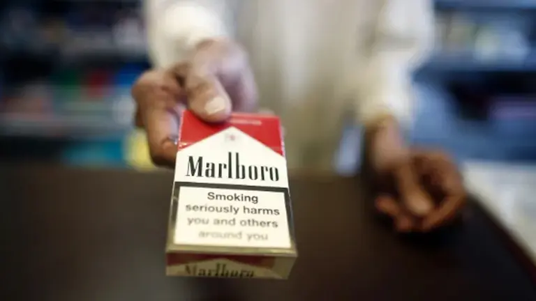 Los dueños de Marlboro negocian fusión con Altria