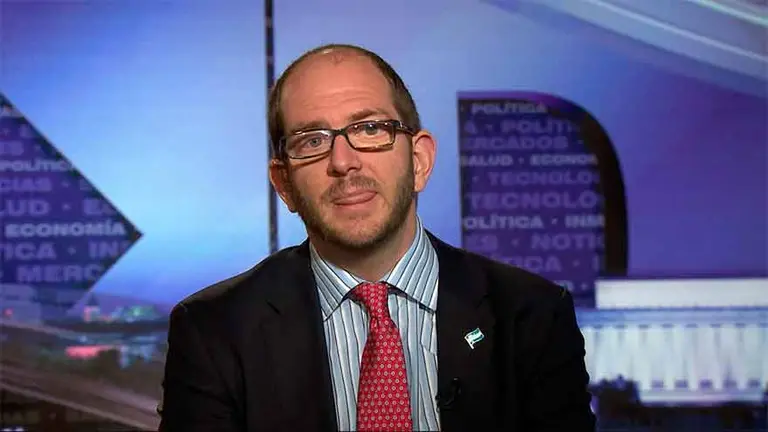 Duro cruce del secretario de política económica de Macri a Alberto Fernández, con insultos de por medio