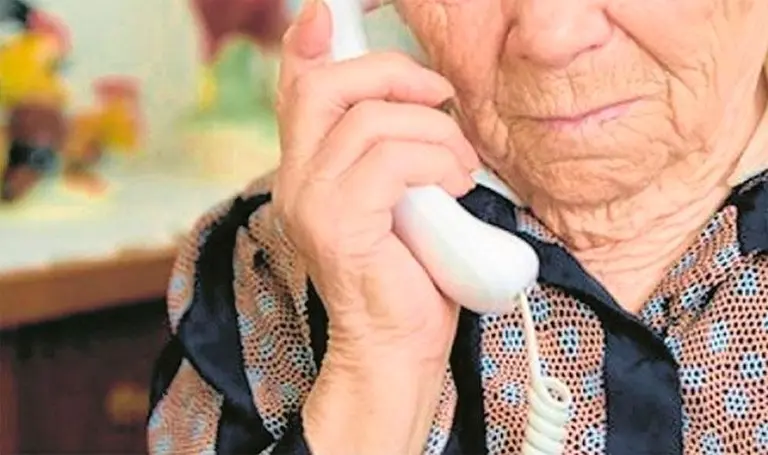 Ahora usan el "corralito financiero" para actualizar el "cuento del tío"