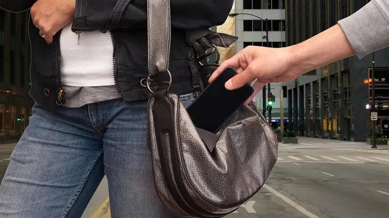 ¿Qué hacer si te roban el iPhone?: así podés evitar que consigan tu Apple ID