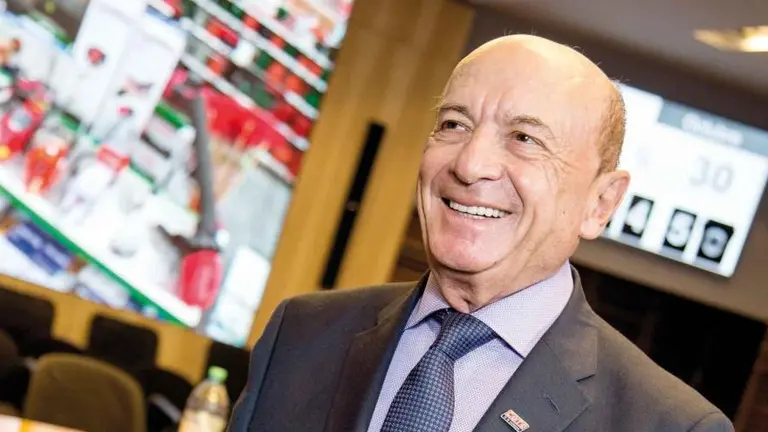 Alfredo Coto advirtió que "en un país sin moneda nadie sabe dónde está parado"