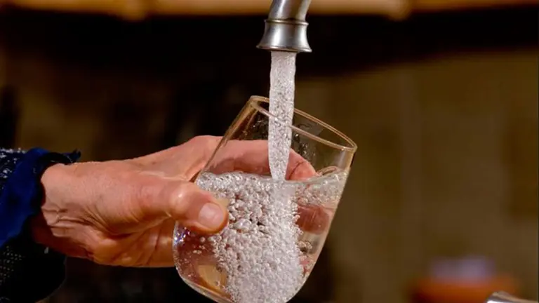 La empresa de agua AYSA ahora quiere exportar: esta es la estrategia para generar más dólares