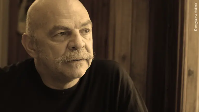 Caparrós: "Alberto Fernández está armando todo su aparato para no depender de Cristina y mandarla a cuidar a sus nietos"