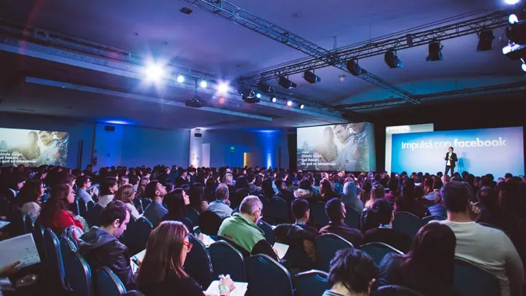 Una de cada 4 Pymes en Facebook Argentina construyó su negocio a través de la plataforma