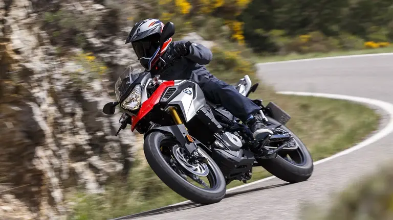Promo de alta gama: BMW Motorrad ofrece la 310 GS o R en cuotas sin interés