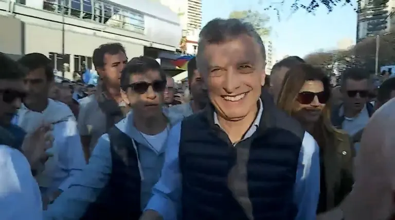 Macri prometió una reducción en el impuesto a las Ganancias para Pymes y monotributistas