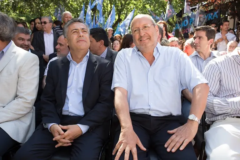 Para el intendente de Guaymallén fue "una derrota terrible del PJ en Mendoza"