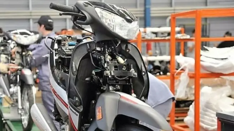 Los trabajadores de Zanella rechazan insólita propuesta por sueldos atrasados