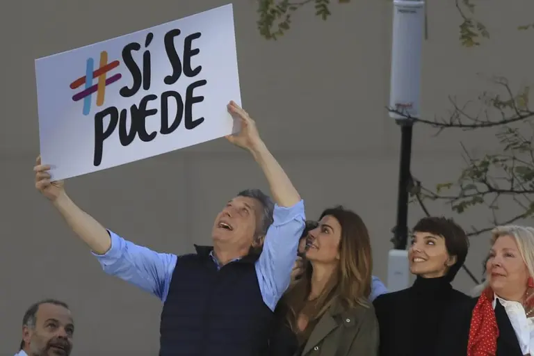 Esperanzados por el tour #SíSePuede, el Gobierno se ilusiona con llegar a la segunda vuelta