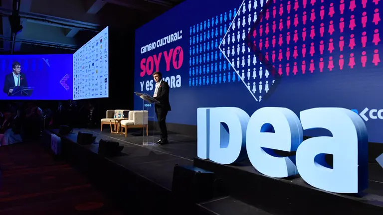 Alberto Fernández se diferencia de CFK y va al Coloquio de IDEA: cuáles son las dudas y temores de los empresarios