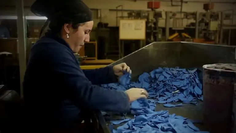 Fabricante de Bombucha vende su maquinaria para pagar indemnizaciones