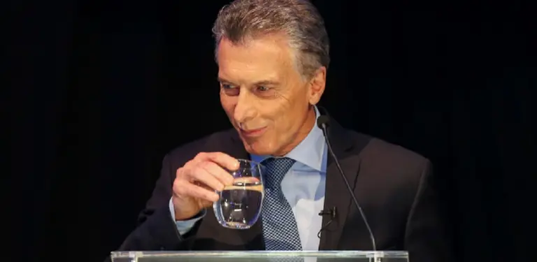 Lo que dejó el debate: Macri justificó la deuda tomada por su Gobierno y confrontó con los otros candidatos