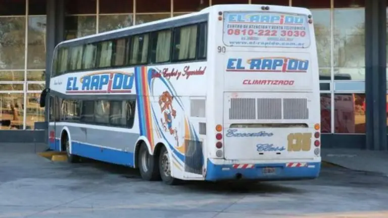 La empresa de micros El Rápido quedó al borde de la quiebra