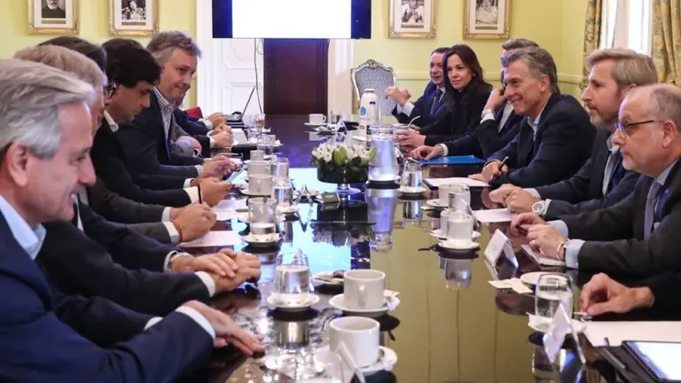 Mauricio Macri, sobre Alberto Fernández: "Lo vi desencajado, como si no se sintiera ganador"