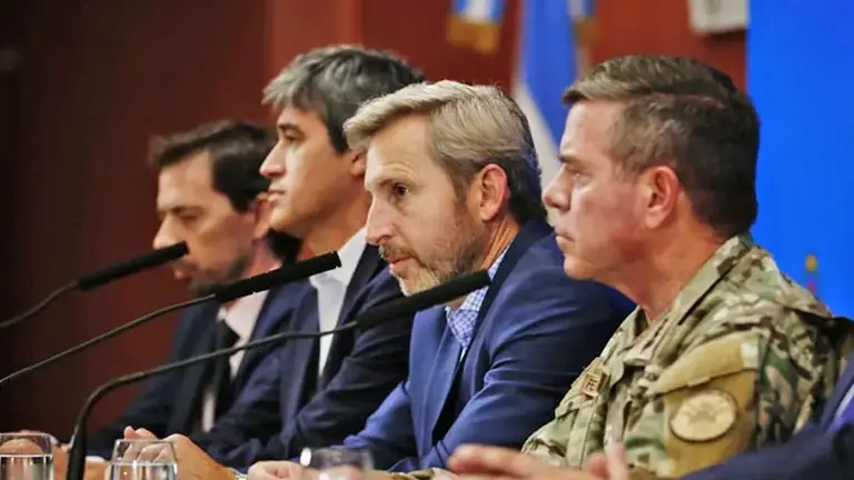 Frigerio prometió que el domingo a las 21 estarán los primeros resultados de la elección