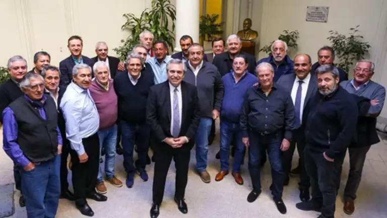 Los sindicatos se reacomodan al nuevo gobierno: no pedirán bono ni aumentos a Fernández