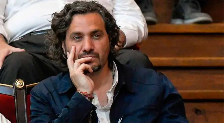 Cafiero confirmó que "no habrá desdoblamiento cambiario" y habló de "atacar el súper cepo" de Macri