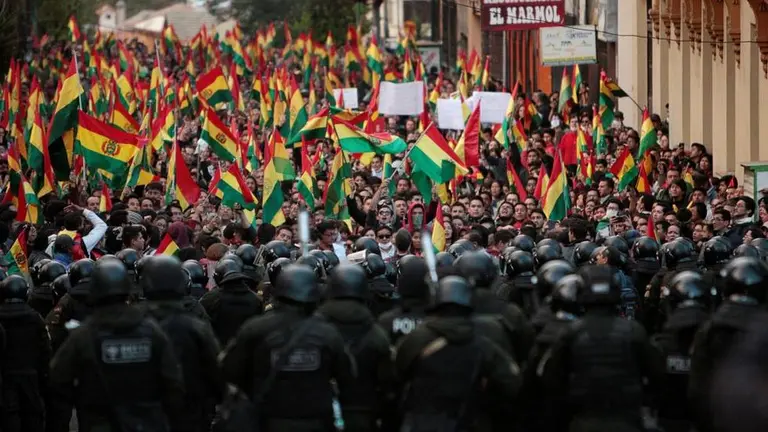 Crisis en Bolivia: los hechos que llevaron a la renuncia de Evo Morales a la Presidencia