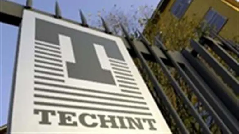 La UOM denunció a Techint por pretender que trabajadores no exceptuados rompieran la cuarentena