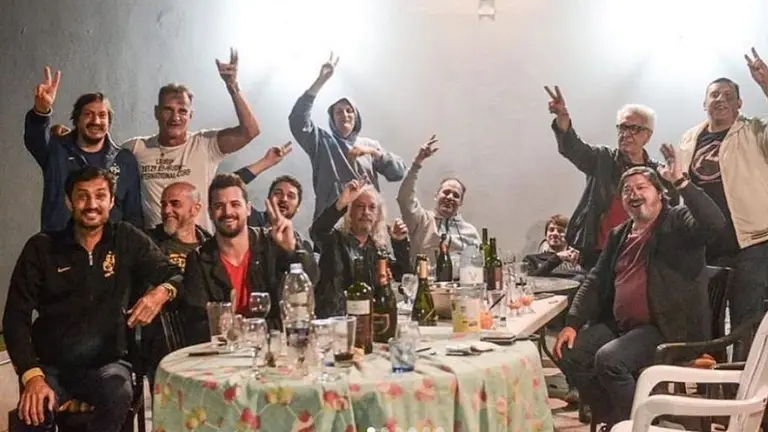 El asado peronista de Capusotto, Vaca Narvaja, Tognetti y Artemio: "¡Vamos carajo, volvimos!"