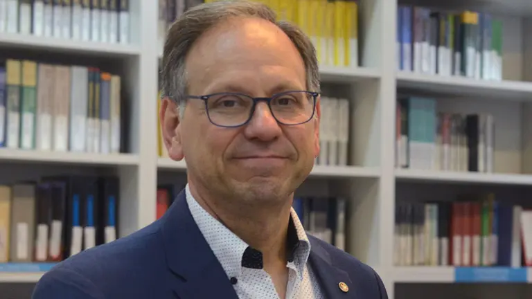 Corbacho: "Argentina desarrolló la capacidad para contener situaciones sociales que de otro modo serían muy peligrosas"