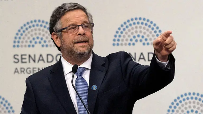 Renunció Rubinstein después de la derogación del protocolo de aborto no punible: qué dijo Macri