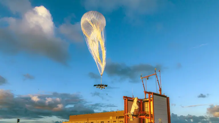 Google estrena en Perú su sistema de globos para brindar Internet móvil