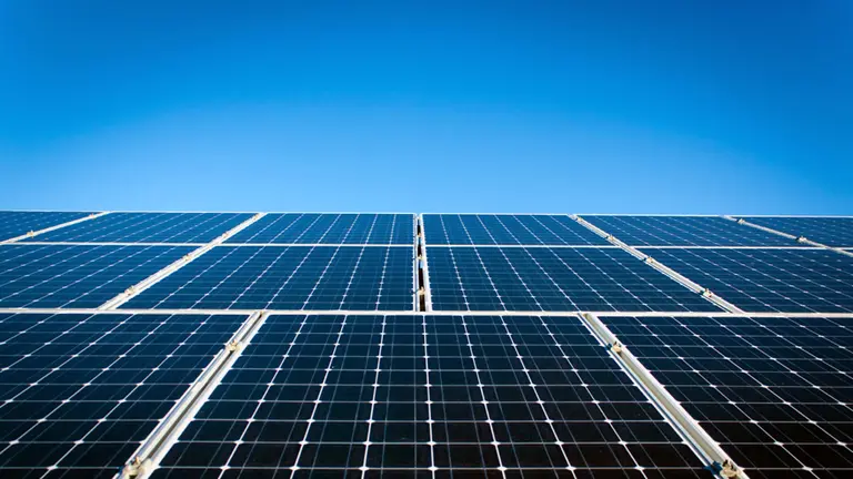 La digitalización industrial como catalizador de la eficiencia energética para un futuro sostenible