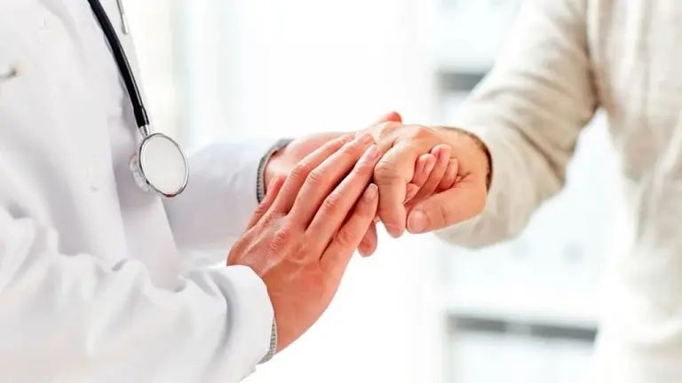 Por qué se celebra hoy el Día del Médico